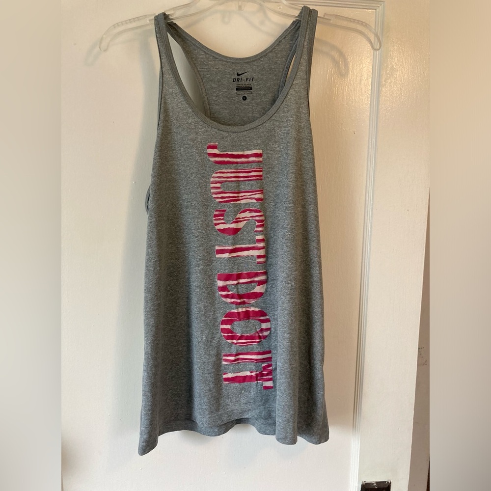 Nike tank